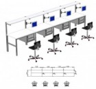 Liniové pracoviště sestávající se z pracovních stolů řady TPH, ocelových polic a držáků na monitory. Vše je doplněno ergonomickými židlemi.